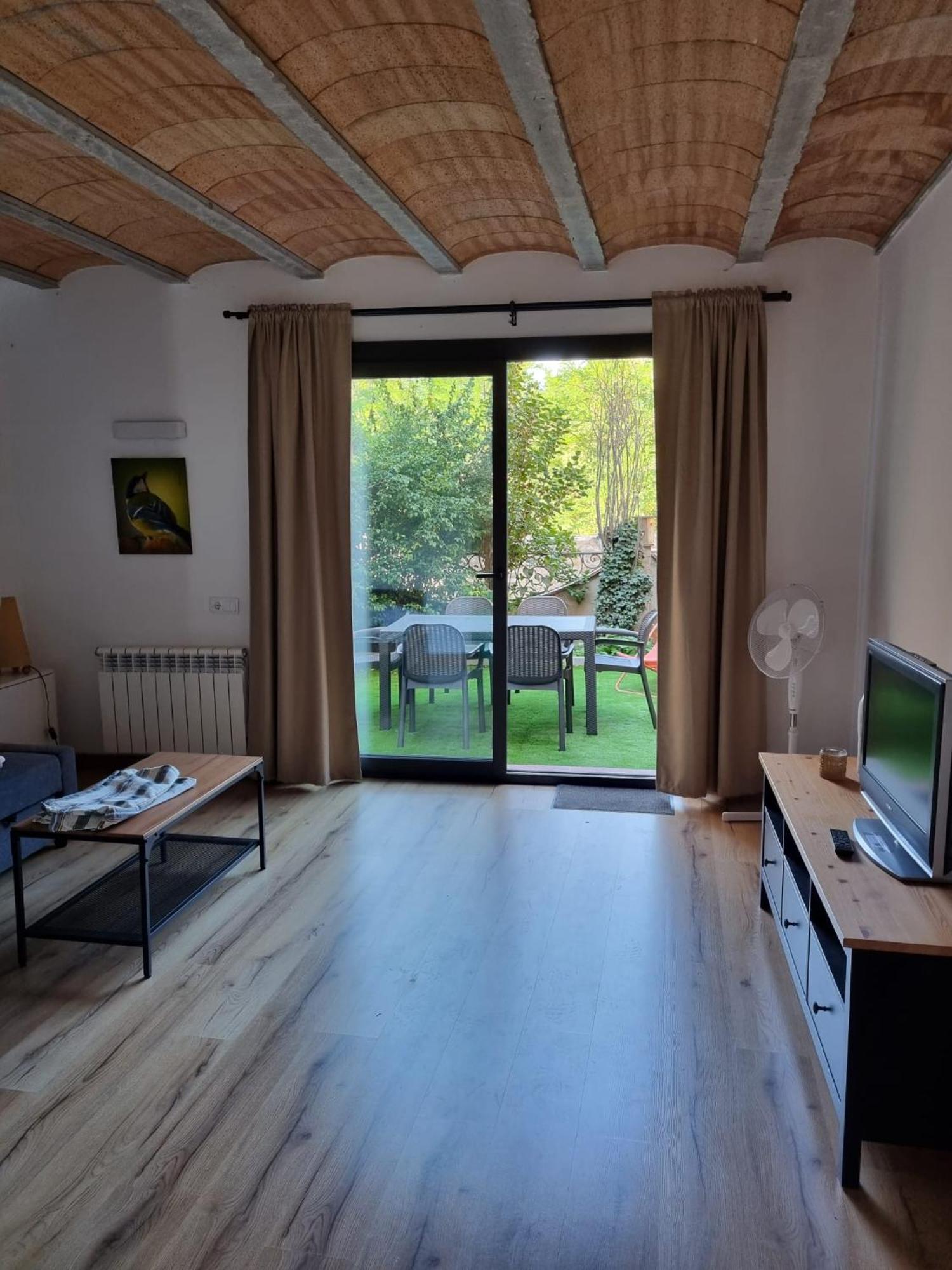 Apartament El Niu Dels Ocells Sant Joan de les Abadesses Zewnętrze zdjęcie
